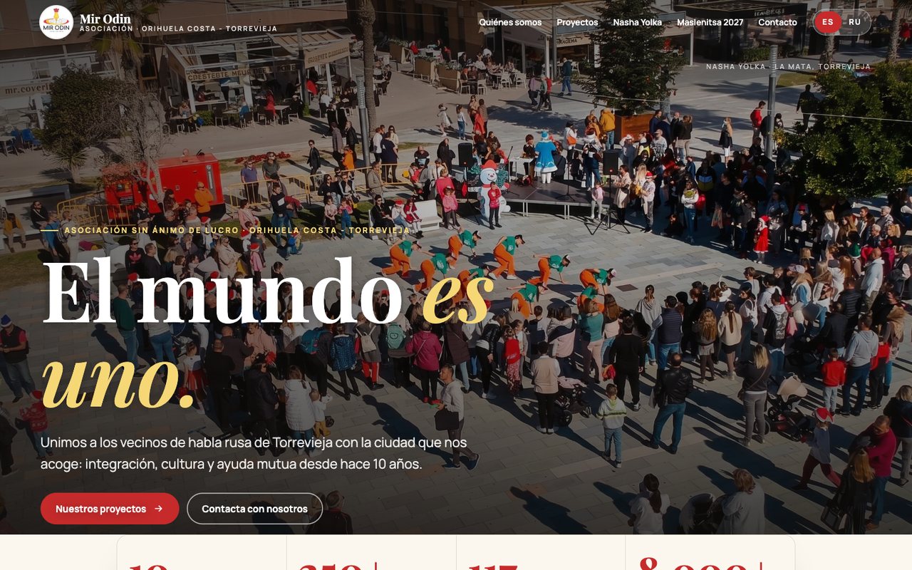 Web de la Asociación Mir Odin: fiesta en la plaza de Torrevieja y el titular El mundo es uno